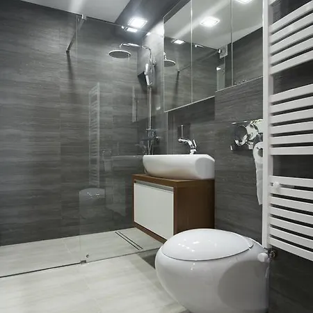 아파트 Comfort & Stara Polana Vipapartamenty *