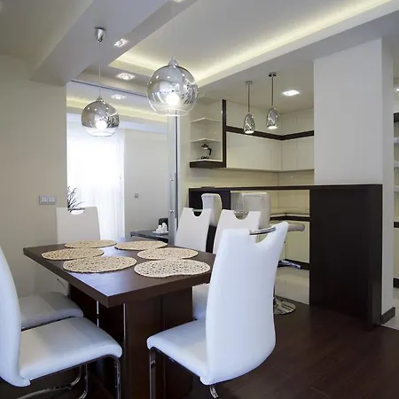 아파트 Comfort & Stara Polana Vipapartamenty